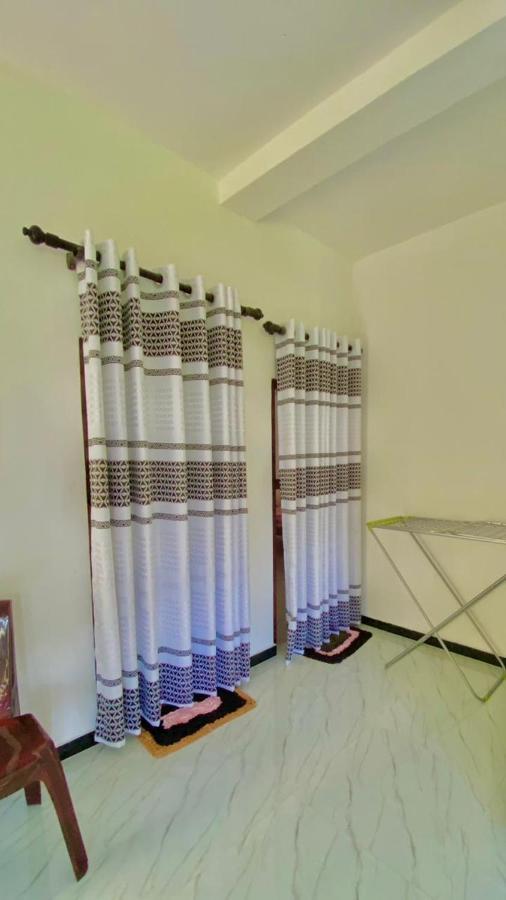 אונה ואטונה Kaumadi Villa מראה חיצוני תמונה
