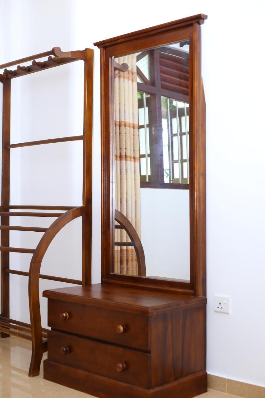 אונה ואטונה Kaumadi Villa מראה חיצוני תמונה